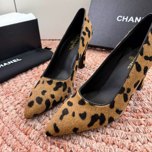 CHANEL 26S HIGH HEELS IN BROWN PONY HAIR WITH LEOPARD-PRINT