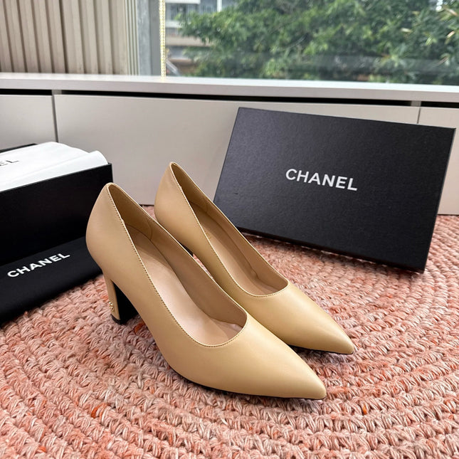 CHANEL 26S HIGH HEELS IN BEIGE SMOOTH LAMBSKIN