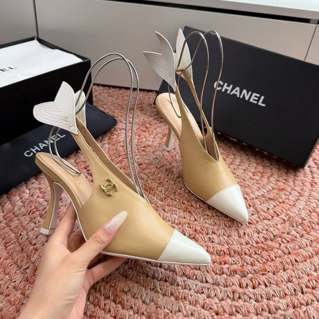 CHANEL 26S POINTED TOE HIGH HEEL SLINGBACKS IN BEIGE AND WHITE LAMBSKIN WITH FLORAL APPLIQUE