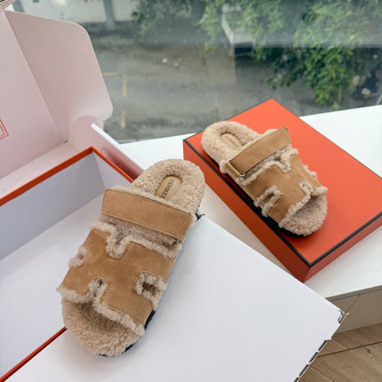 HM 26S SANDAL IN BEIGE WOOL AND CARAMEL BROWN SUEDE