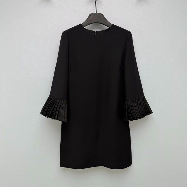 VALENTINO 26S PLEATED SLEEVE DRESS 134