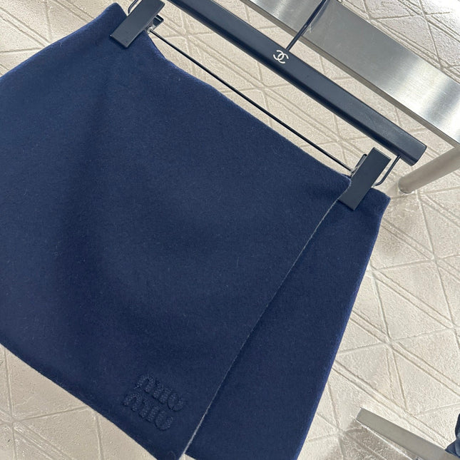 MIUMIU SKIRT STYLE 824
