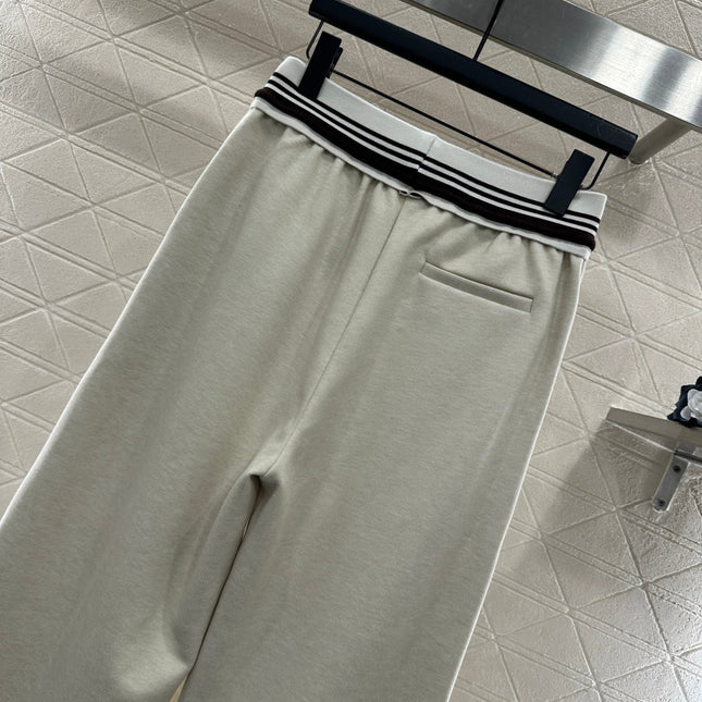 MIUMIU PANTS STYLE 767