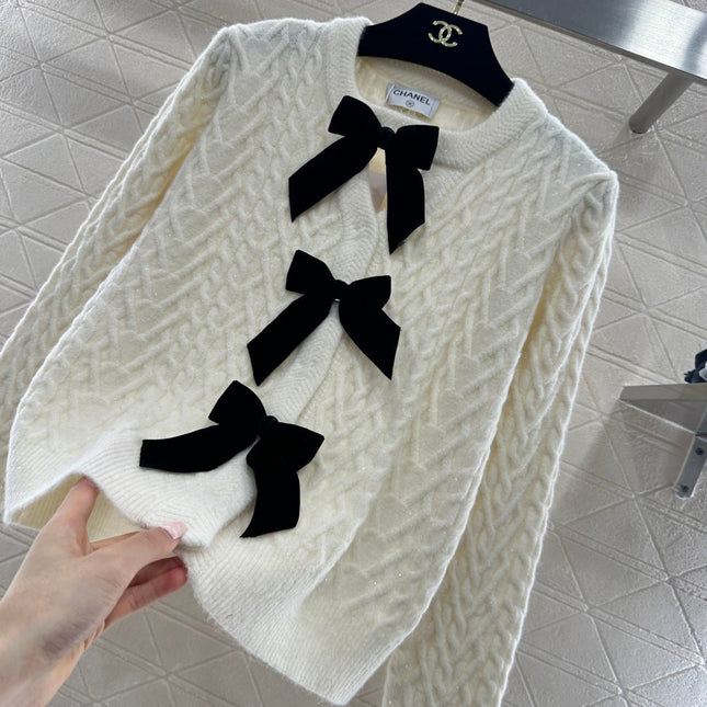 CHANEL 26S CARDIGAN 698