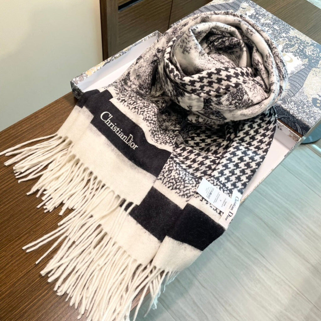 DIOR 26S SCARF 200CM IN CASHMERE 132257