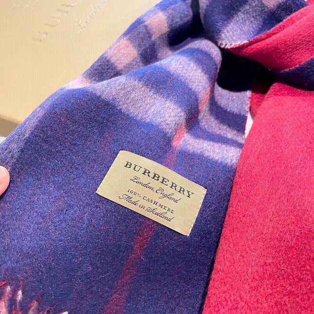 BURBERRY 26S SCARF 200CM IN CASHMERE 163836