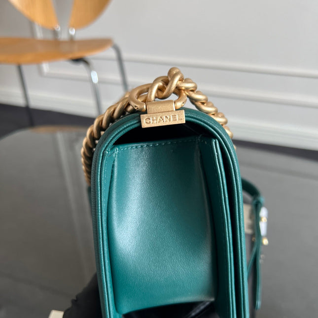 CHANEL 25S BOY BAG 25 IN DARK GREEN LAMBSKIN