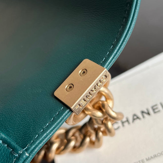 CHANEL 25S BOY BAG 25 IN DARK GREEN LAMBSKIN