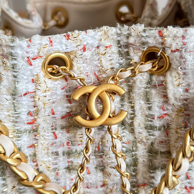 CHANEL 25S HOBO BAG 30 IN MULTICOLOR TWEED WITH GOLD HARDWARE