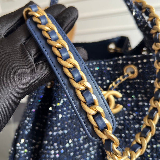 CHANEL 25S HOBO BAG 40 IN NAVY BLUE TWEED WITH GOLD HARDWARE