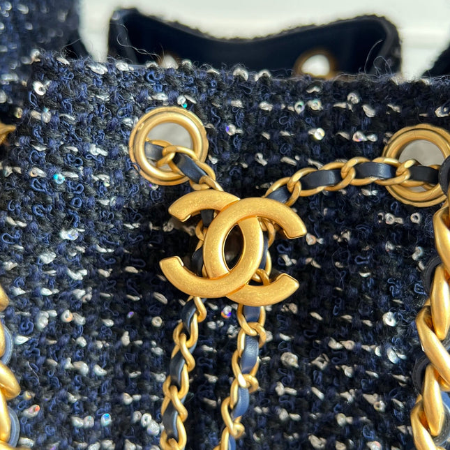 CHANEL 25S HOBO BAG 30 IN NAVY BLUE TWEED WITH GOLD HARDWARE