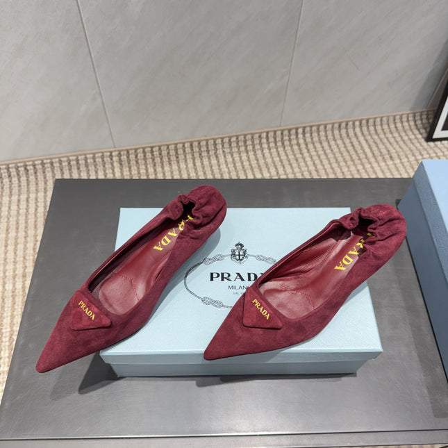 PRADA 26S PUMPS 55MM IN DARK RED SUEDE WITH LOGO