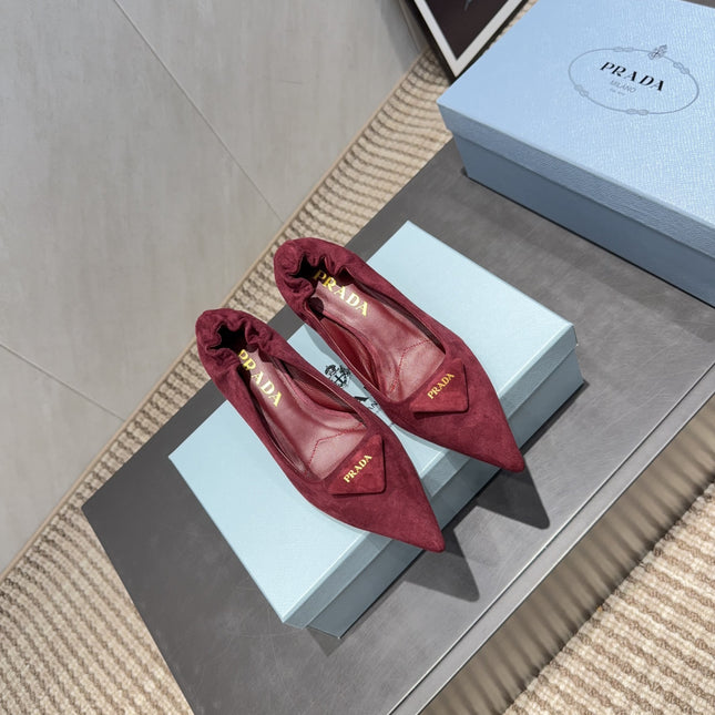 PRADA 26S PUMPS 55MM IN DARK RED SUEDE WITH LOGO