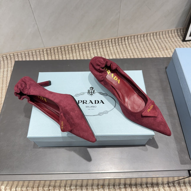 PRADA 26S PUMPS 55MM IN DARK RED SUEDE WITH LOGO