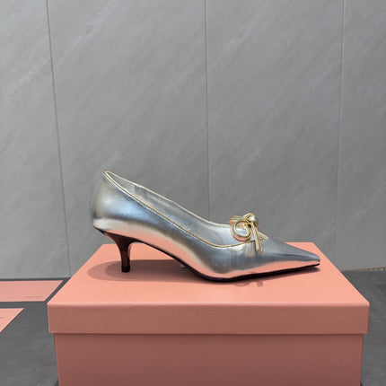MIUMIU 26S POINTED TOE PUMPS 55MM IN SILVER CALFSKIN WITH BOW