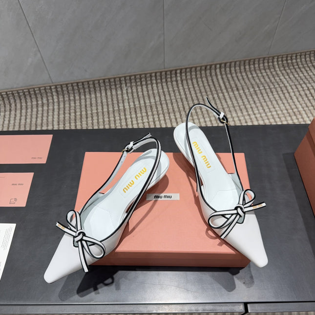 MIUMIU 26S SLINGBACK 55MM IN WHITE AND BLACK CALFSKIN WITH BOW