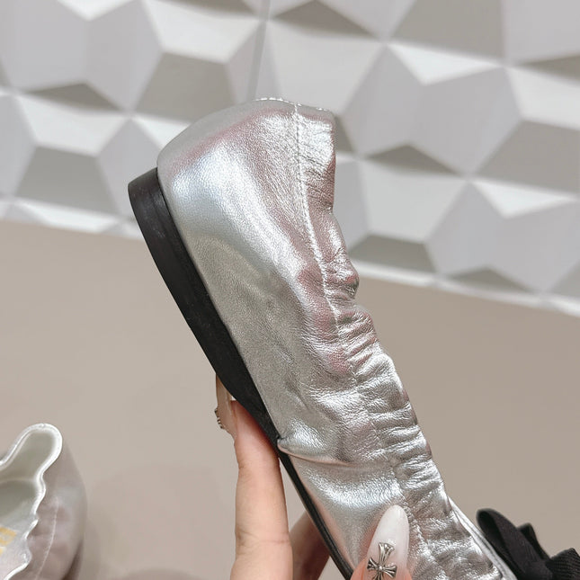 PRADA 26S ROUND TOE FLATS WITH BOW IN SILVER CALFSKIN