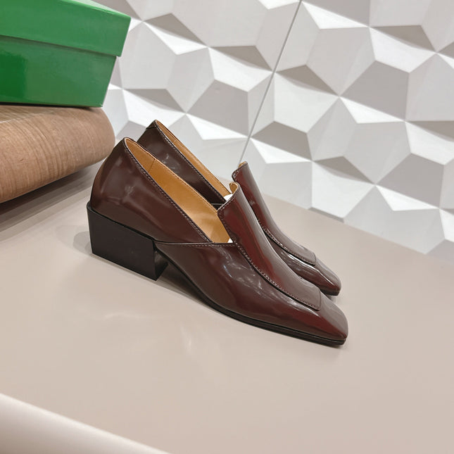BOTTEGA VENETA 26S VENTURA LOAFERS 40 MM BROWN GLOSSY CALFSKIN