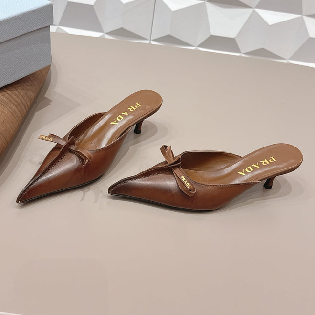 PRADA 26S POINTED TOE LACE TRIM MULES 55MM IN BROWN CALFSKIN WITH BOW