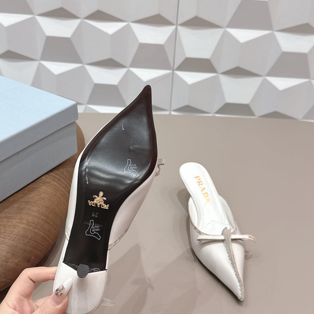 PRADA 26S POINTED TOE LACE TRIM MULES 55MM IN CREAM WHITE CALFSKIN WITH BOW