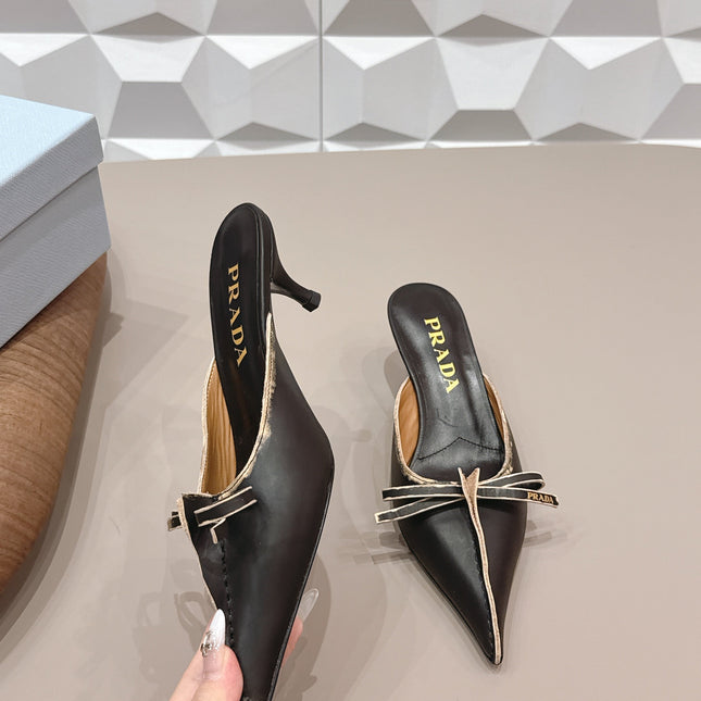 PRADA 26S POINTED TOE LACE TRIM MULES 55MM IN BLACK CALFSKIN WITH BOW