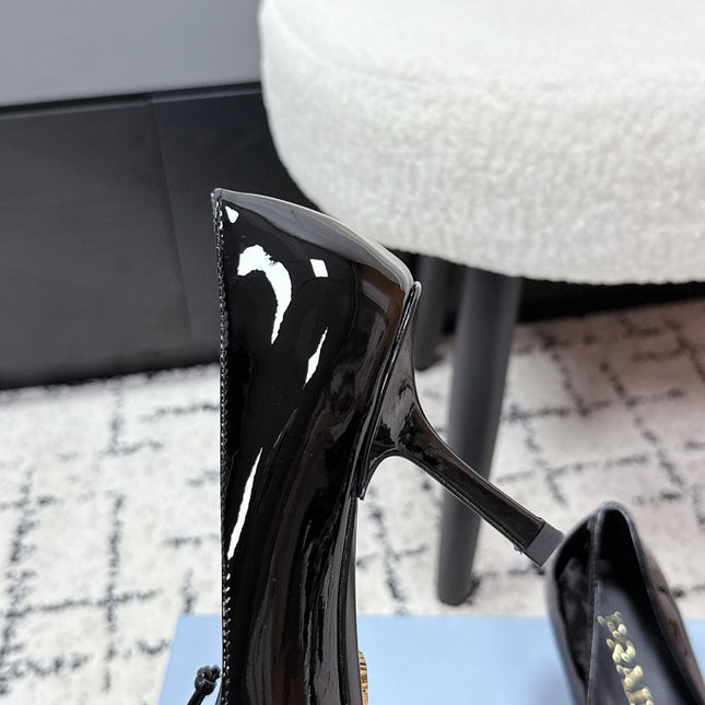 PRADA 26S POINTED-TOE HIGH HEELS 75MM IN BLACK PATENT CALFSKIN