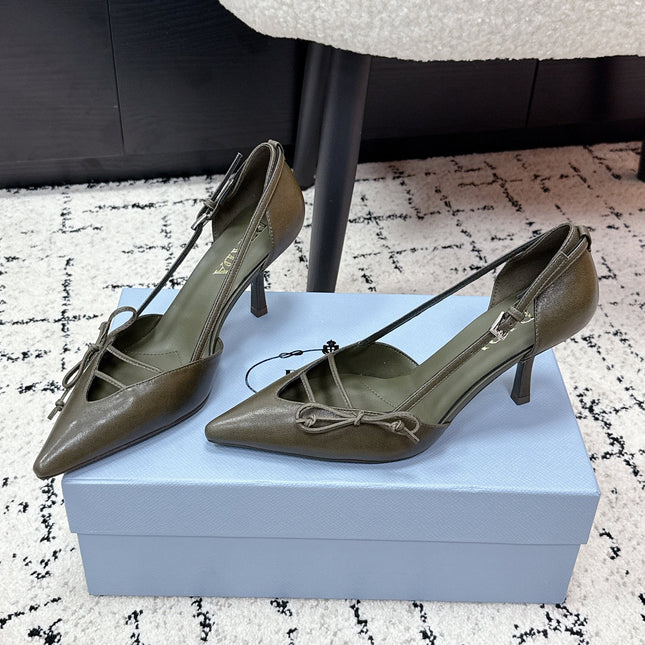 PRADA 26S POINTED-TOE HIGH HEELS 75MM IN OLIVE BROWN CALFSKIN WITH BOW
