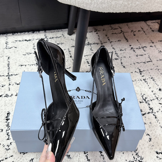 PRADA 26S POINTED-TOE HIGH HEELS 75MM IN BLACK PATENT CALFSKIN WITH BOW