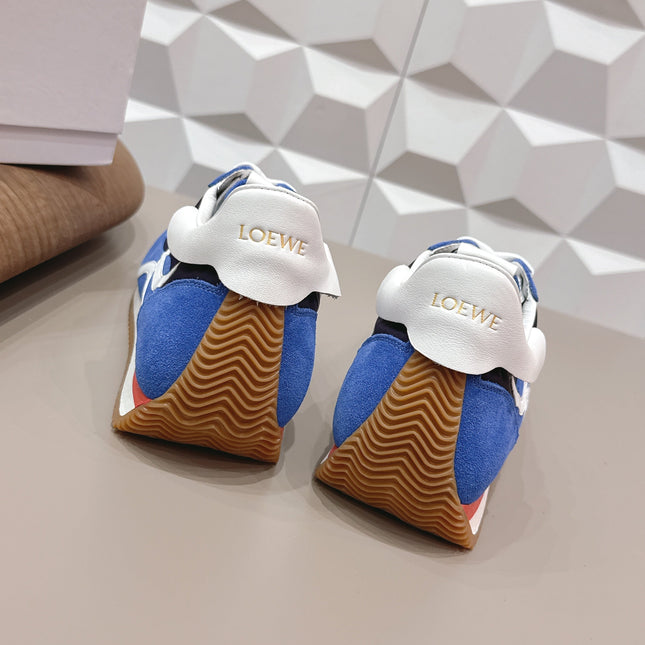 LOEWE 26S FLOW RUNNER SNEAKER IN BLUE SUEDE AND WHITE CALFSKIN