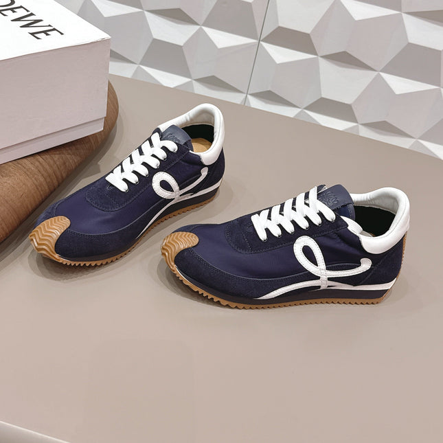 LOEWE 26S FLOW RUNNER SNEAKER IN NAVY BLUE SUEDE AND WHITE CALFSKIN