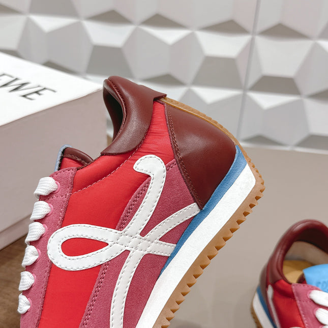 LOEWE 26S FLOW RUNNER SNEAKER IN DUSTY ROSE SUEDE AND DARK RED CALFSKIN