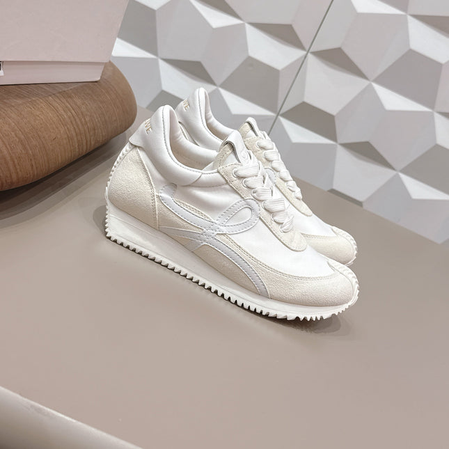 LOEWE 26S FLOW RUNNER SNEAKER IN WHITE SUEDE AND WHITE CALFSKIN