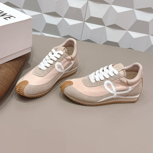 LOEWE 26S FLOW RUNNER SNEAKER IN LIGHT BEIGE SUEDE AND CALFSKIN