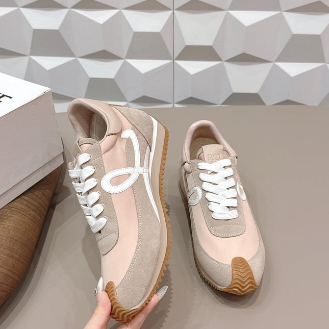 LOEWE 26S FLOW RUNNER SNEAKER IN LIGHT BEIGE SUEDE AND CALFSKIN