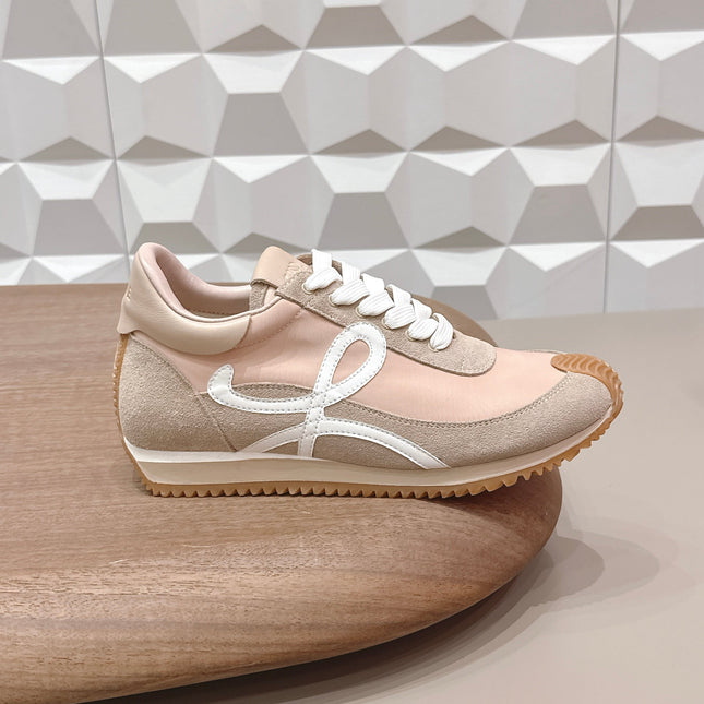 LOEWE 26S FLOW RUNNER SNEAKER IN LIGHT BEIGE SUEDE AND CALFSKIN