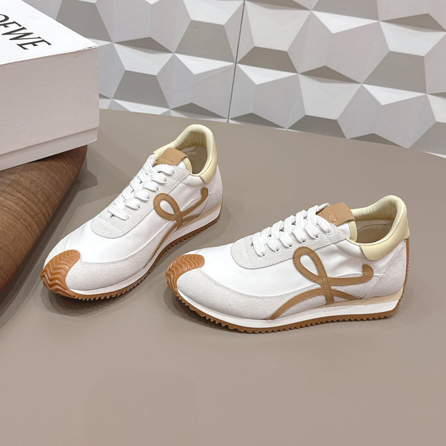 LOEWE 26S FLOW RUNNER SNEAKER IN WHITE SUEDE AND LIGHT YELLOW CALFSKIN