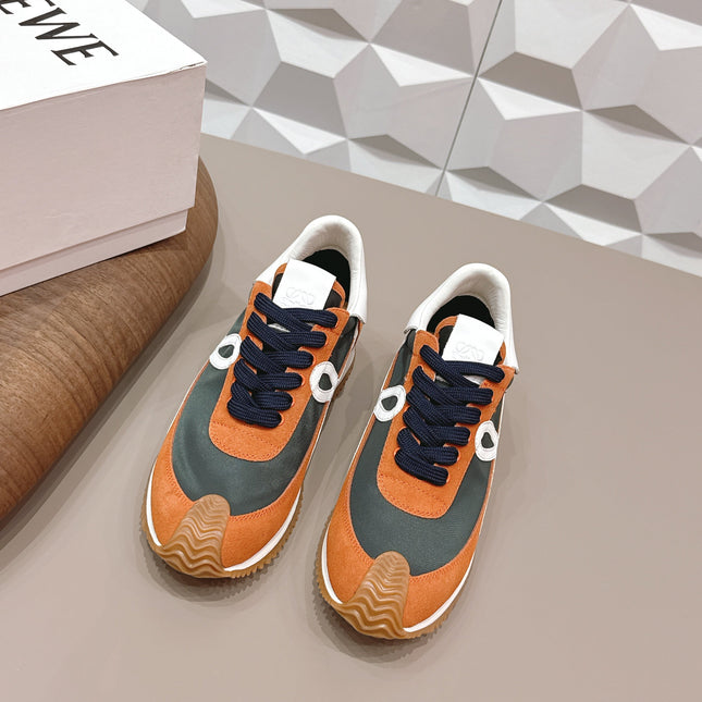 LOEWE 26S FLOW RUNNER SNEAKER IN RUST BROWN SUEDE AND WHITE CALFSKIN