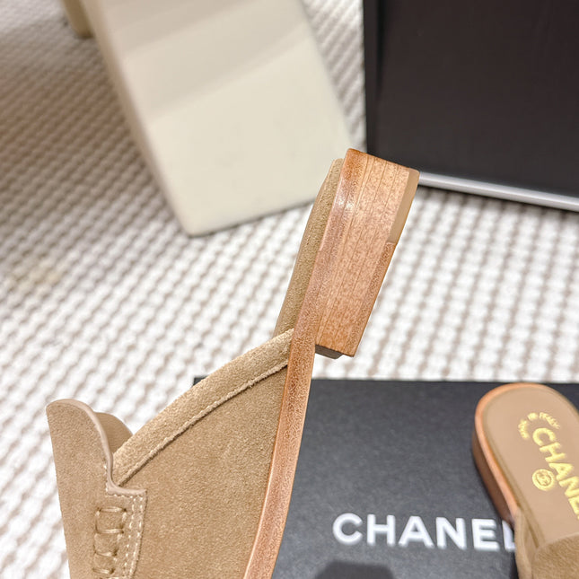 CHANEL 26S LOAFER MULES IN LIGHT BROWN SUEDE