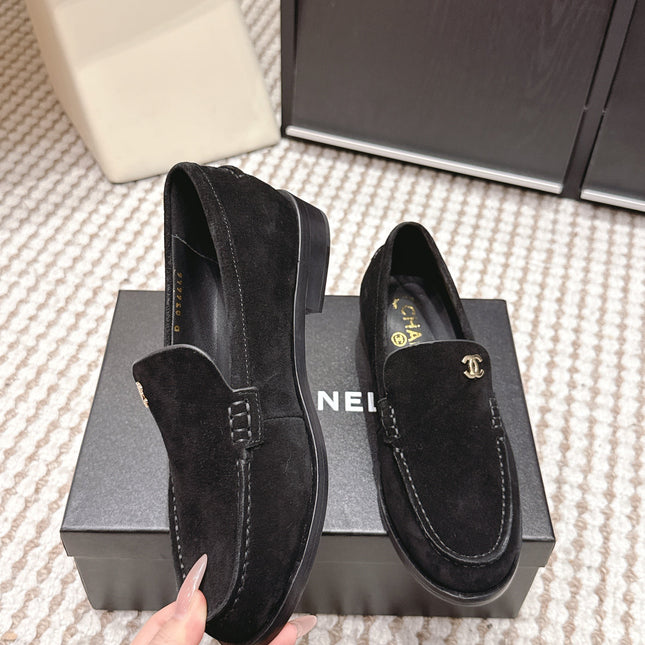 CHANEL 26S LOAFERS IN BLACK SUEDE
