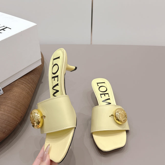 LOEWE 26S SQUARE TOE SANDALS 45MM IN LIGHT YELLOW CALFSKIN GOLD HARDWARE