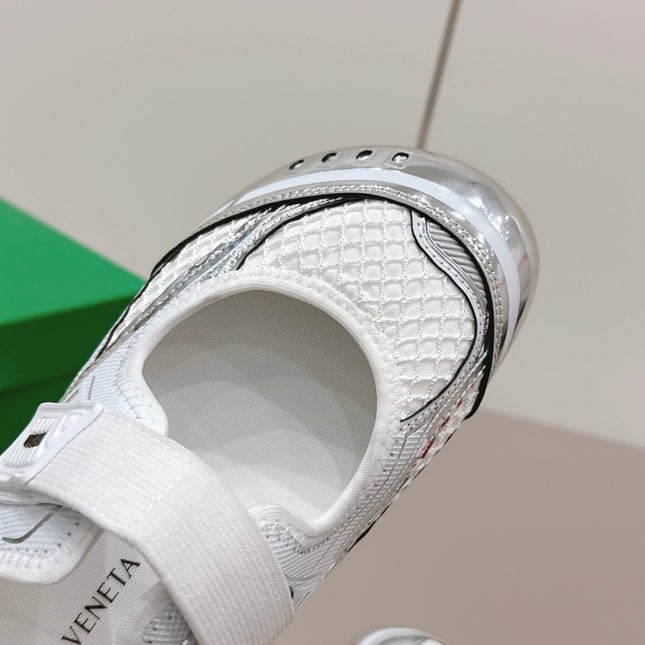 BOTTEGA VENETA 26S ORBIT FLASH MARY JANE IN SILVER AND WHITE BREATHABLE MESH