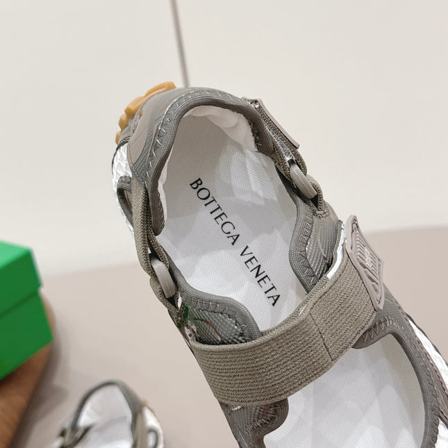 BOTTEGA VENETA 26S ORBIT FLASH MARY JANE IN GREY AND WHITE BREATHABLE MESH