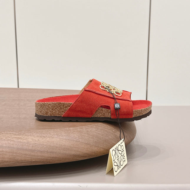 LOEWE 26S FLAT SANDALS IN RED LOGO GOLD HARDWARE