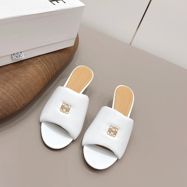 LOEWE 26S MULE HEELS 45MM IN WHITE LAMBSKIN GOLD HARDWARE