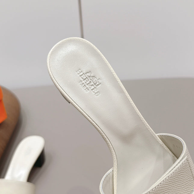 HM 26S KELLY HEEL SANDAL 50MM IN IVORY WHITE EPSOM CALFSKIN SILVER HARDWARE