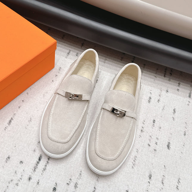HM 26S KELLY PARIS LOAFERS IN CREAM WHITE SUEDE SILVER HARDWARE