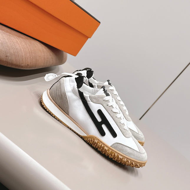 HM 26S BOUNCING SNEAKERS IN WHITE CALFSKIN AND LIGHT GREY BLACK SUEDE