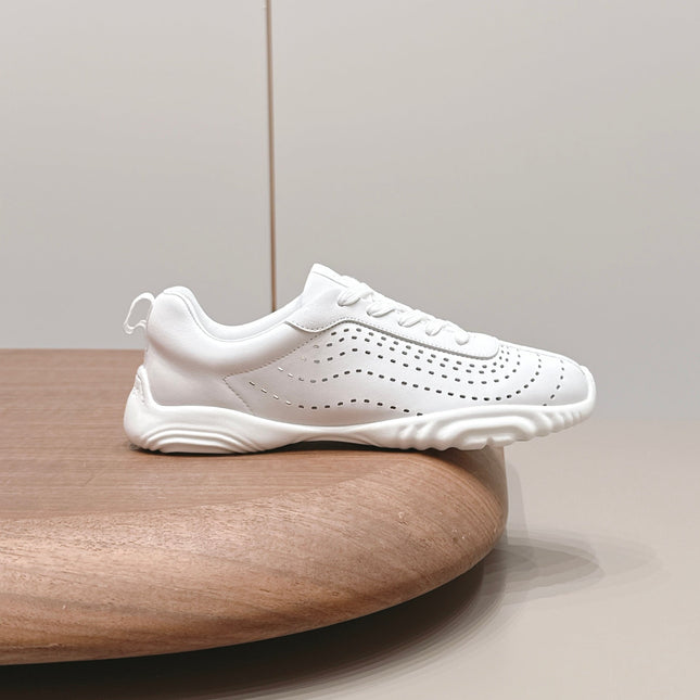 HM 26S TRAIL SNEAKERS IN WHITE PERFORATED CALFSKIN