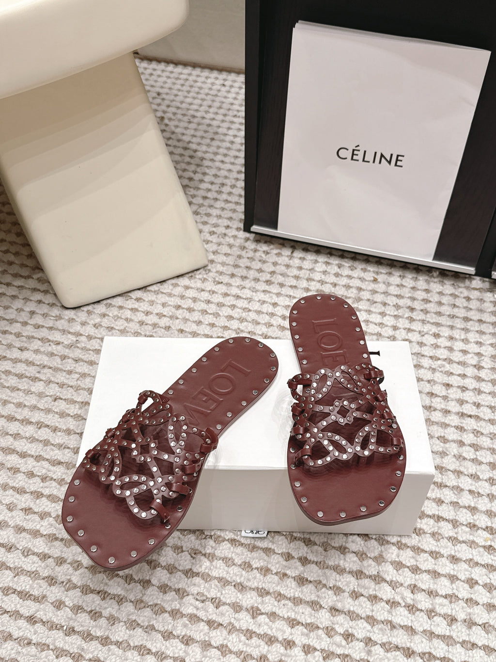 LOEWE 26S PETAL ANAGRAM SLIDE IN DARK BROWN CALFSKIN WITH STUDS