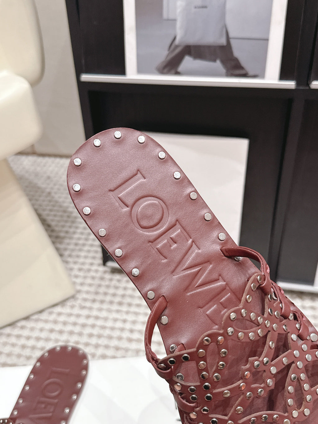 LOEWE 26S PETAL ANAGRAM SLIDE IN DARK BROWN CALFSKIN WITH STUDS